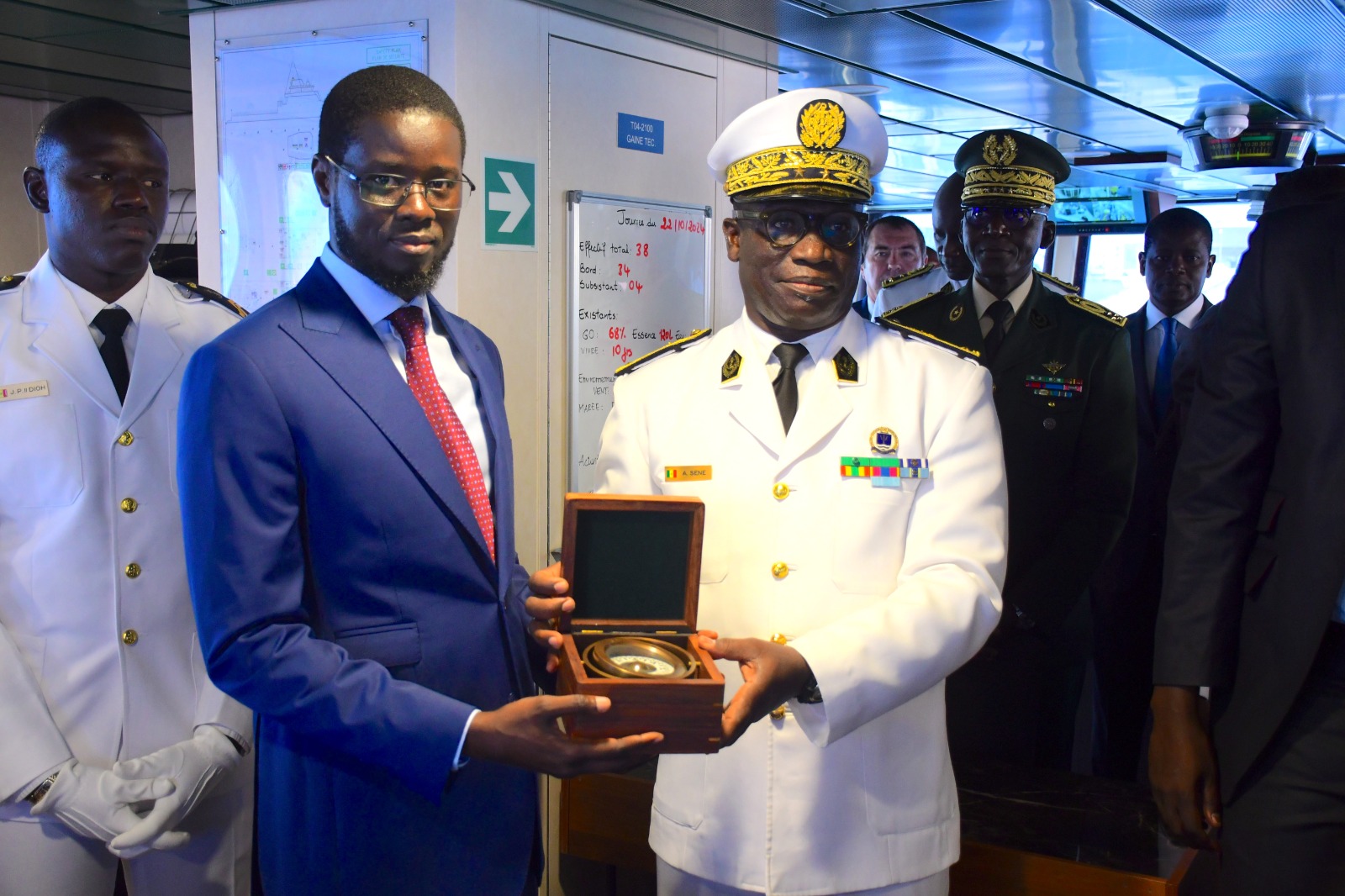 CEREMONIE DE BAPTEME DU PHM CAYOR